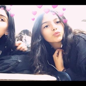 Meet your Posher, Alyssa